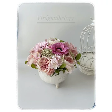 Pasztell színű asztaldísz