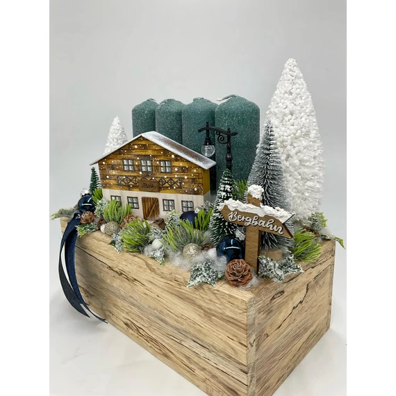 Ládikós tiroli adventi elegáns sötétkékkel