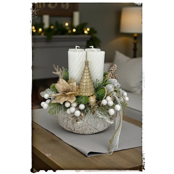 Elegáns adventi arany fehér színekben