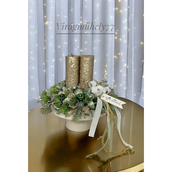 Elegáns adventi tortatálon